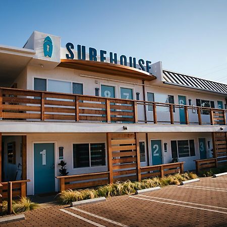 엔시니타스 Surfhouse 모텔 외부 사진