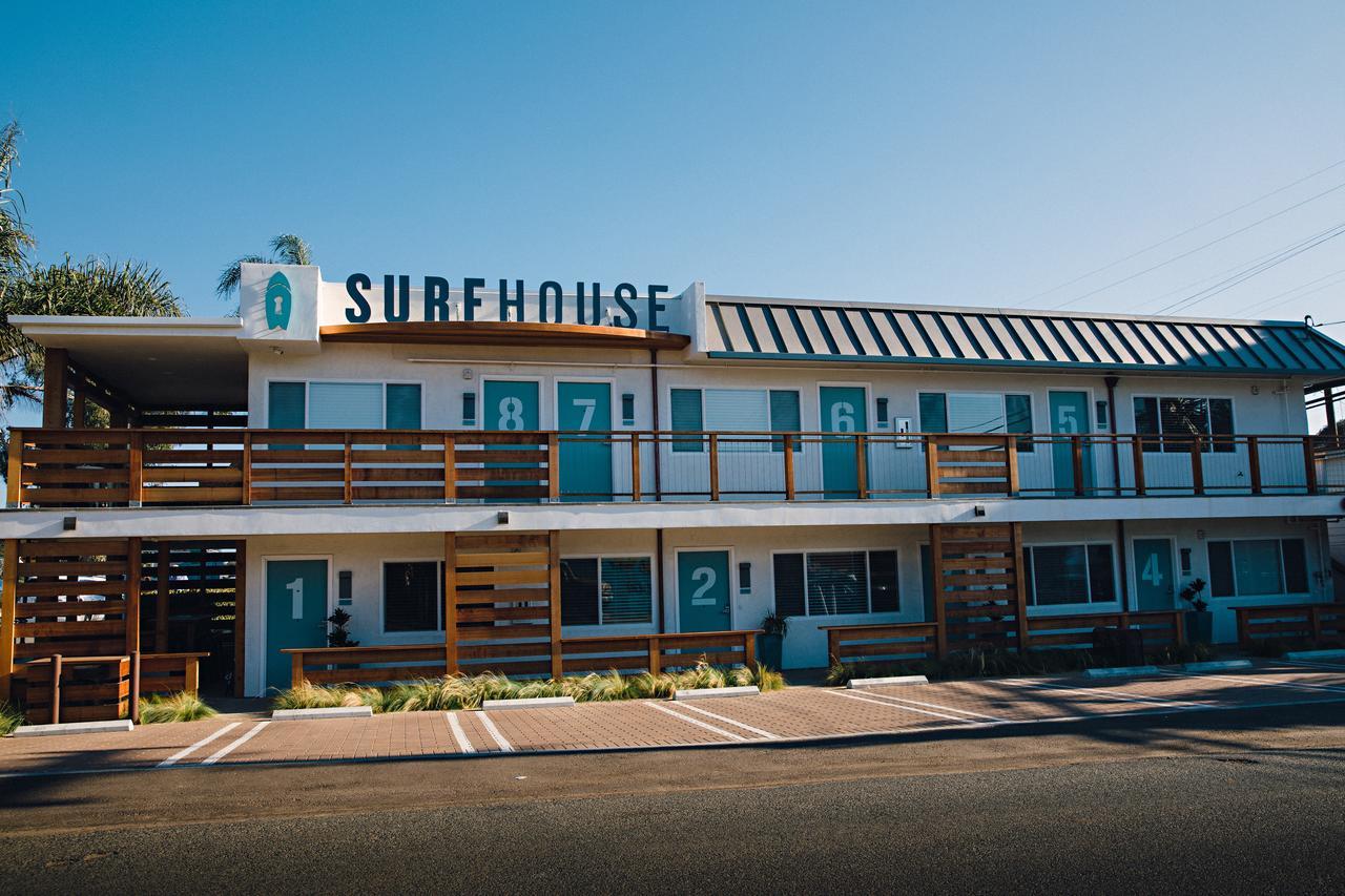 엔시니타스 Surfhouse 모텔 외부 사진